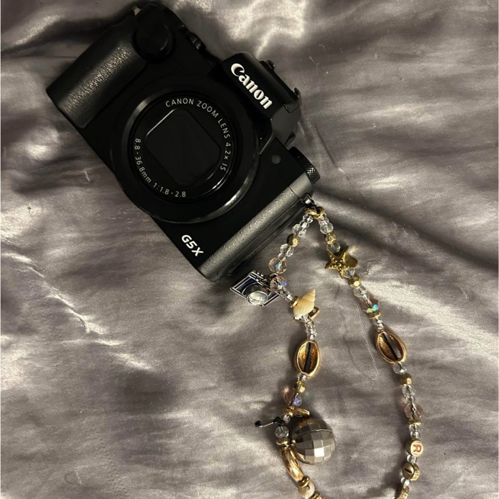 Canon G5X Digital Camera in Black - Picture 3 of 3